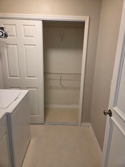 Laundry Room w/Additional Storage - 1030 Loch Vail