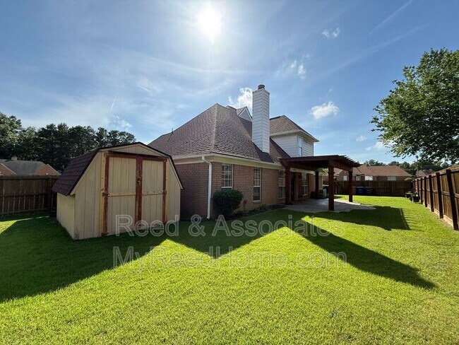 Building Photo - 3066 Shadow Green Ln