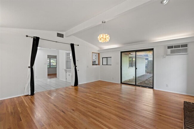 Building Photo - 4402 Terrilance Dr