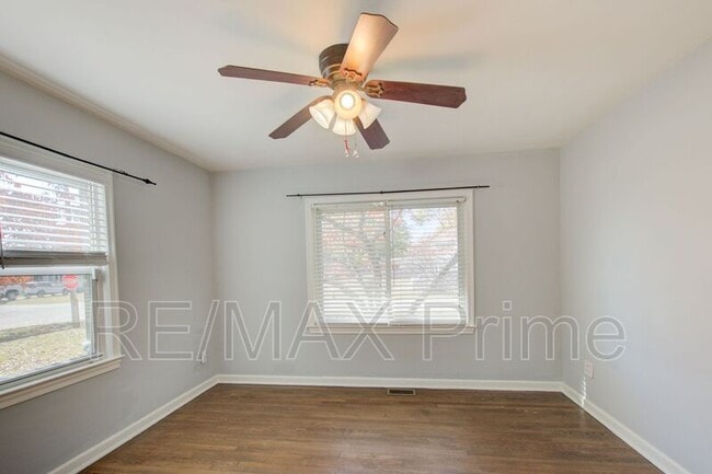 Building Photo - 200 Cynthia Dr