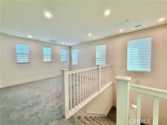 Building Photo - 321 Brimwood