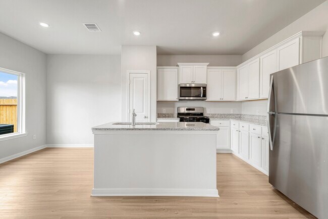 Building Photo - 404 Mystic Slopes Dr