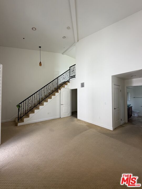Building Photo - 10809 Hortense St