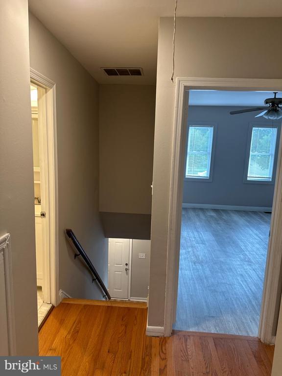 Building Photo - 6521 Gildar St