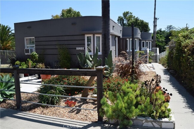 Building Photo - 1120 S Patton Ave