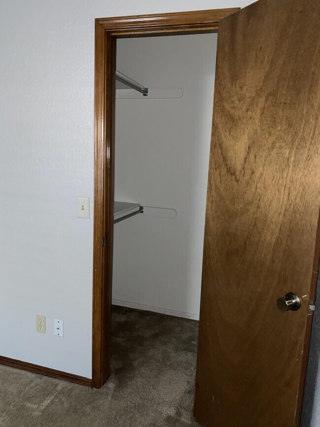 Building Photo - 541 NW 170th St