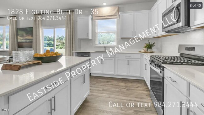 Building Photo - 1828 Fighting Bull Dr