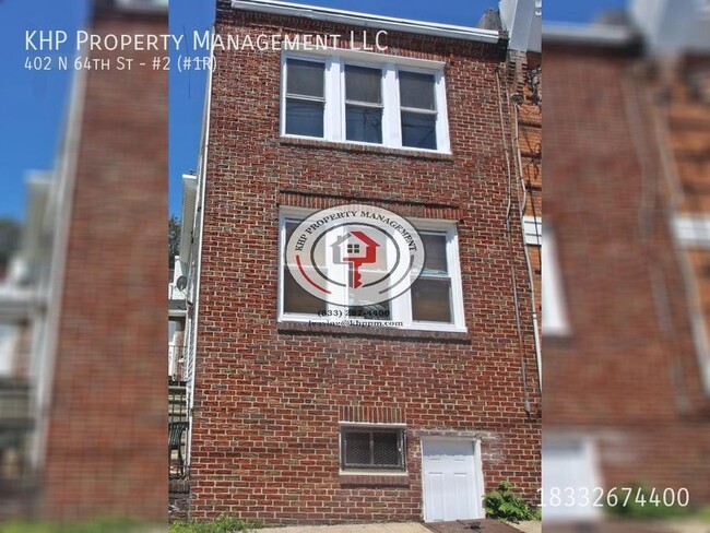 Building Photo - ONE MONTH FREE RENT! Spacious 1 bed apartm...