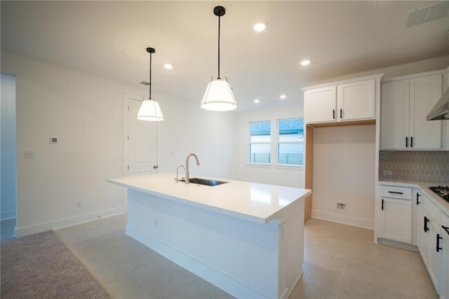 Building Photo - 524 Foresail Rd