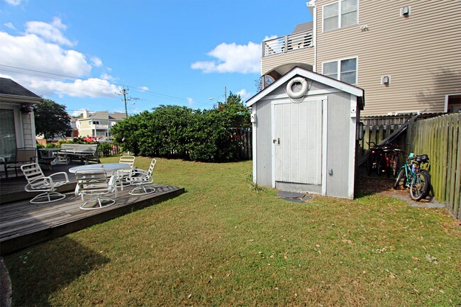 Building Photo - 6801 Atlantic Ave