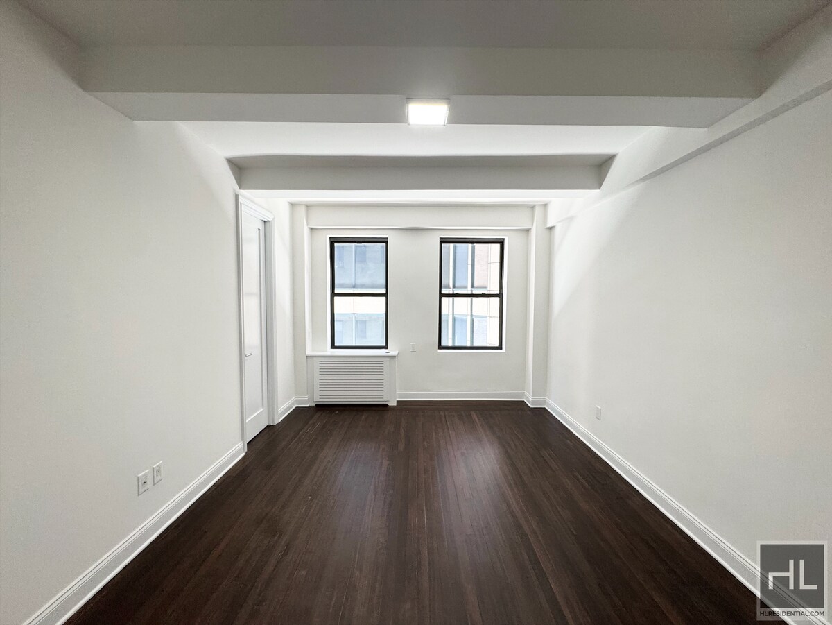 Building Photo - WEST 55 STREET