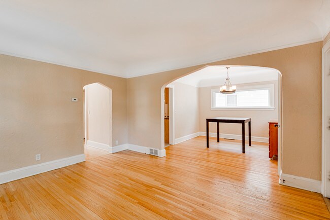 Building Photo - 700 24th Ave SE