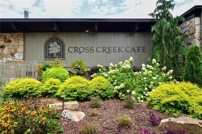 Building Photo - 103 La Rue Pl NW