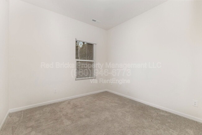 Building Photo - 1816 Blanche St