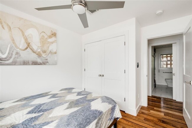 Building Photo - 2801 Cedarview Dr