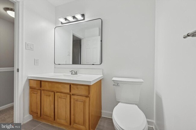 Building Photo - 306 Manor Ln