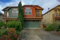 Building Photo - BEAUTIFUL THREE BEDROOM HOME IN FELIDA