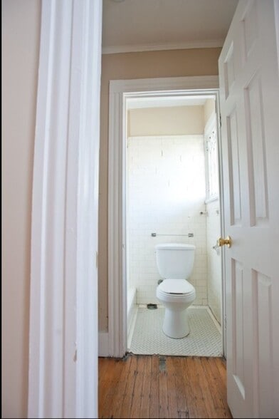 Building Photo - 2214 E Ivanhoe Pl