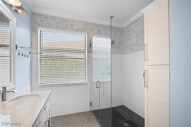 Building Photo - 12129 Country Day Cir