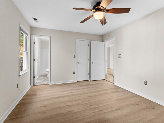 Building Photo - 11330 Bailey Woods Dr