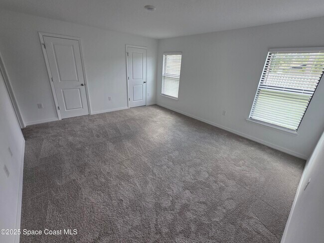 Building Photo - 482 Consolata Ave NW