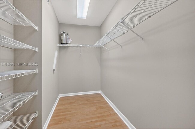 Building Photo - 12500 SW 5th Ct