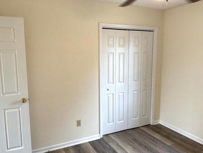 Building Photo - Home For Rent in Crouse NC