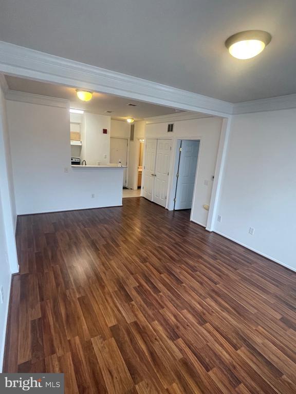 Building Photo - 1530 Spring Gate Dr.