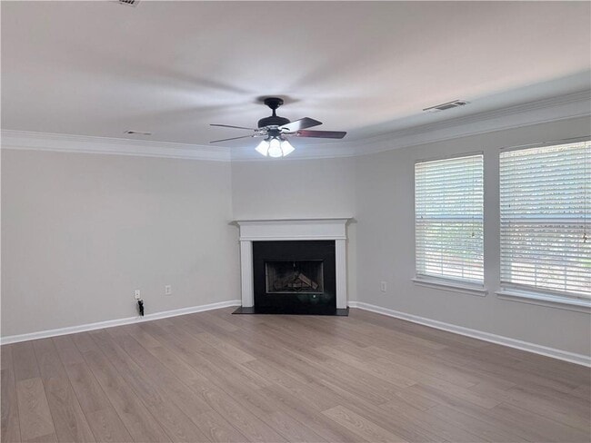 Building Photo - 3080 Centerglen Ln