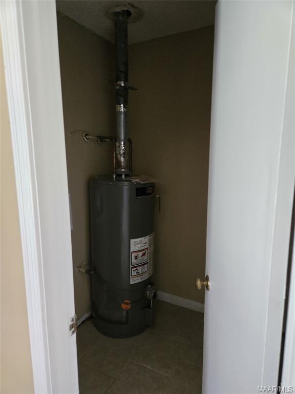 Building Photo - 4325 Brewer Rd