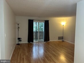 Building Photo - 5317 Ravens Crest Dr