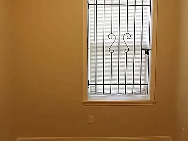 Building Photo - 1723 Master St