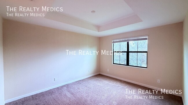 Building Photo - 11516 Whistling Pne Wy