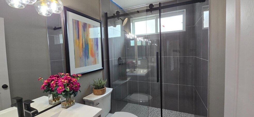 Building Photo - 6852 Westchester Way