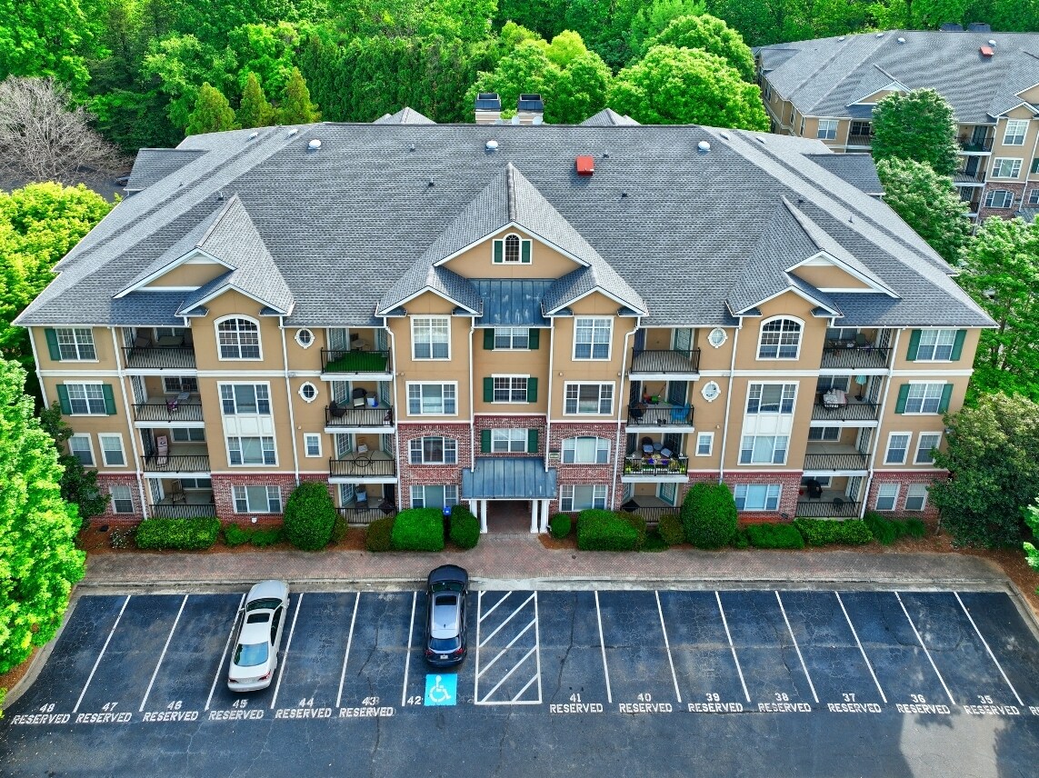 Building Photo - 1203 Stratford Cmn