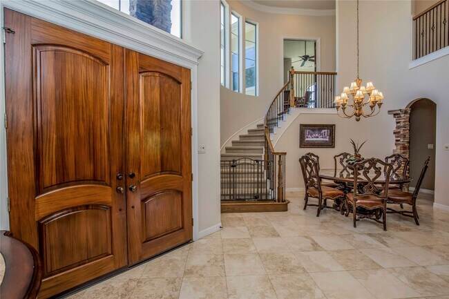 Building Photo - 25219 Hideaway Run Dr