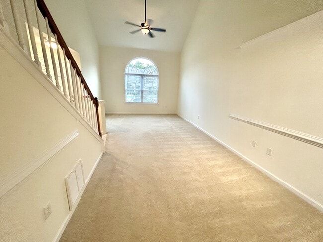 Building Photo - 1107 Settlement Dr