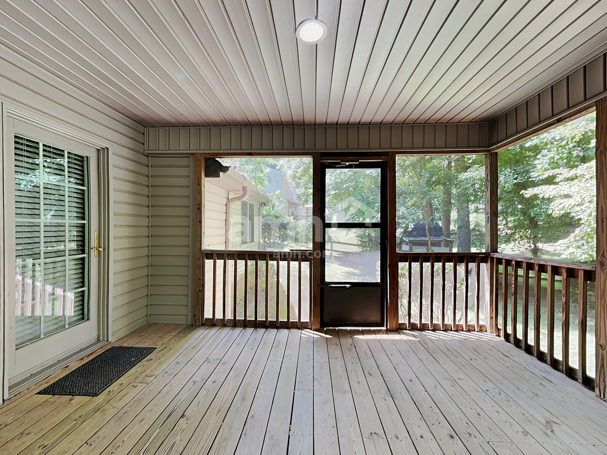 Building Photo - 5502 Garden Lake Dr