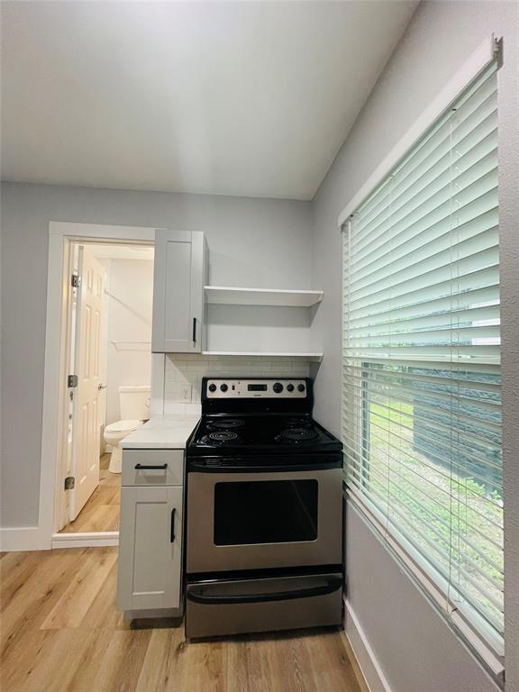 Building Photo - 9205 Georgian Dr