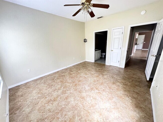 Building Photo - 1003 Eagle Pond Dr