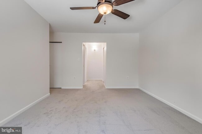 Building Photo - 7806 Hanover Pkwy