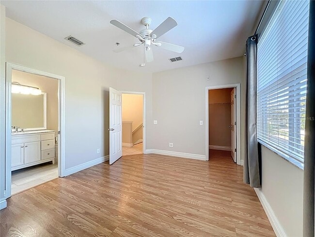 Building Photo - 3884 Deberry Dr