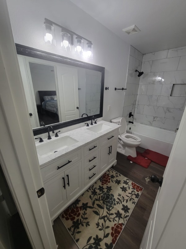 Building Photo - 2028 Valley Forge Trail