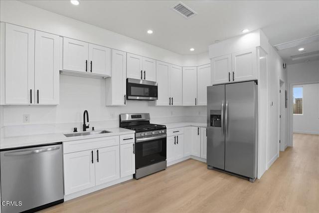 Building Photo - 1911 Ocean Ave