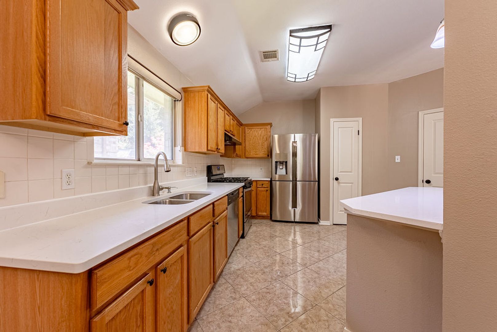 Building Photo - 12520 Wethersby Way