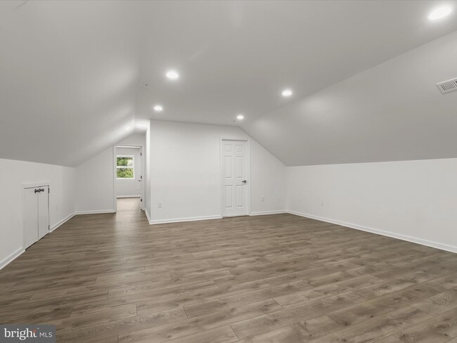 Building Photo - 700 Olney Sandy Spring Rd
