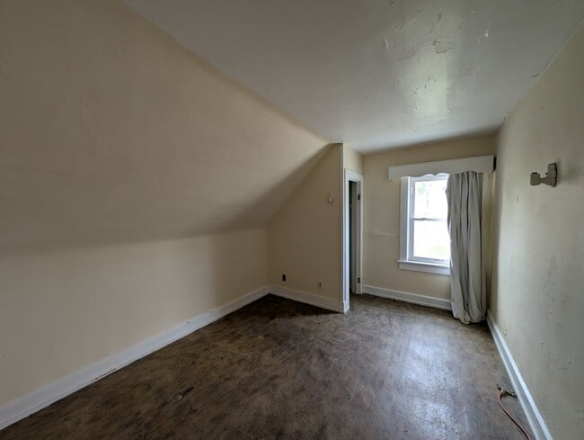 Building Photo - 145 Merrimac St