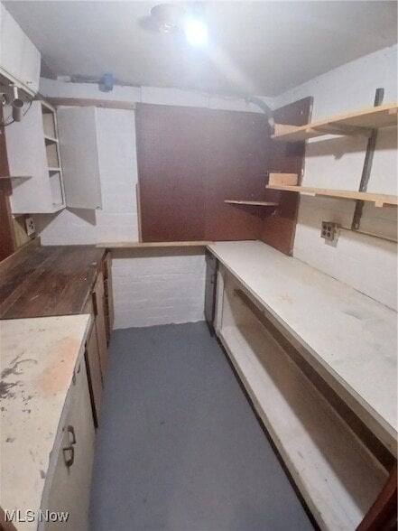 Building Photo - 3037 Kiwatha Rd