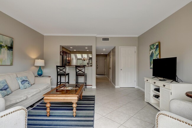 Building Photo - 5101 Beachwalk Pl