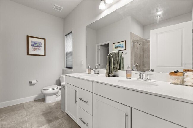 Building Photo - 5757 Anders Wy